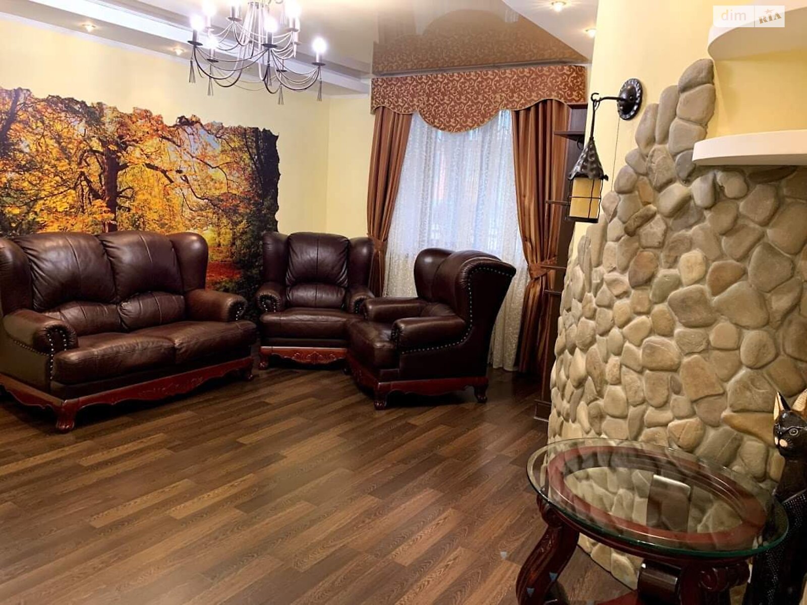 Продаж чотирикімнатної квартири в Чорноморську, на вул. Віталія Шума, район Іллічівськ фото 1 Продаж чотирикімнатної квартири в Чорноморську, на вул. Віталія Шума, район Іллічівськ фото 1