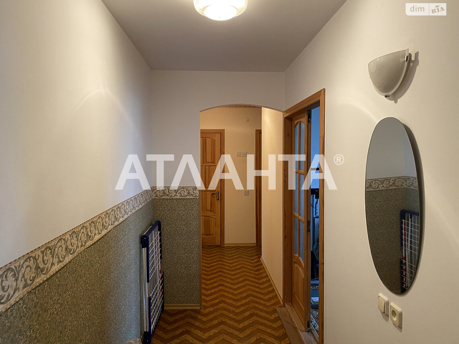 Продаж трикімнатної квартири в Чорноморську, на вул. Віталія Шума, район Іллічівськ фото 2 Продаж трикімнатної квартири в Чорноморську, на вул. Віталія Шума, район Іллічівськ фото 2