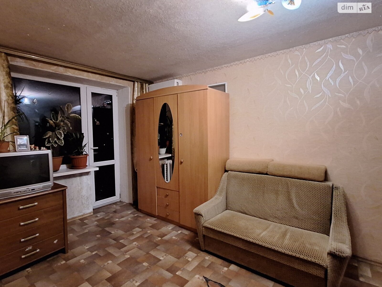 Продаж однокімнатної квартири в Чорноморську, на вул. Віталія Шума 15, район Іллічівськ фото 1 Продаж однокімнатної квартири в Чорноморську, на вул. Віталія Шума 15, район Іллічівськ фото 1