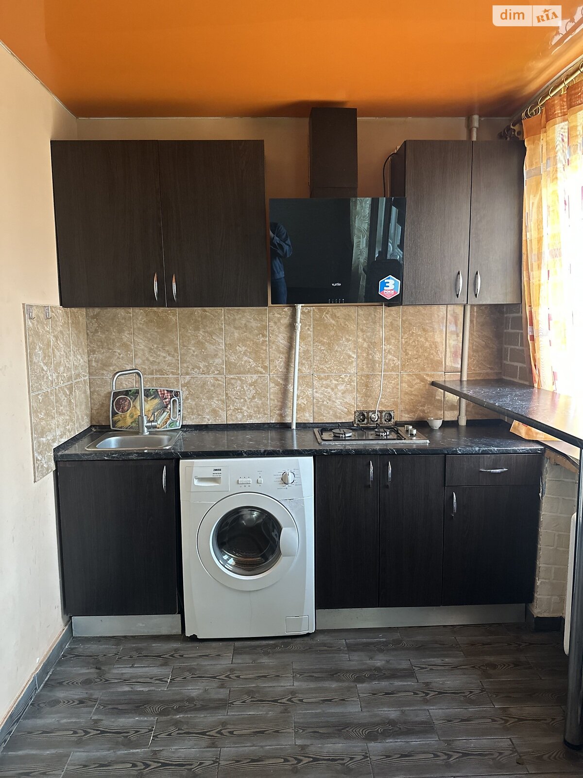 Продаж однокімнатної квартири в Чорноморську, на вул. Віталія Шума, район Іллічівськ фото 1 Продаж однокімнатної квартири в Чорноморську, на вул. Віталія Шума, район Іллічівськ фото 1