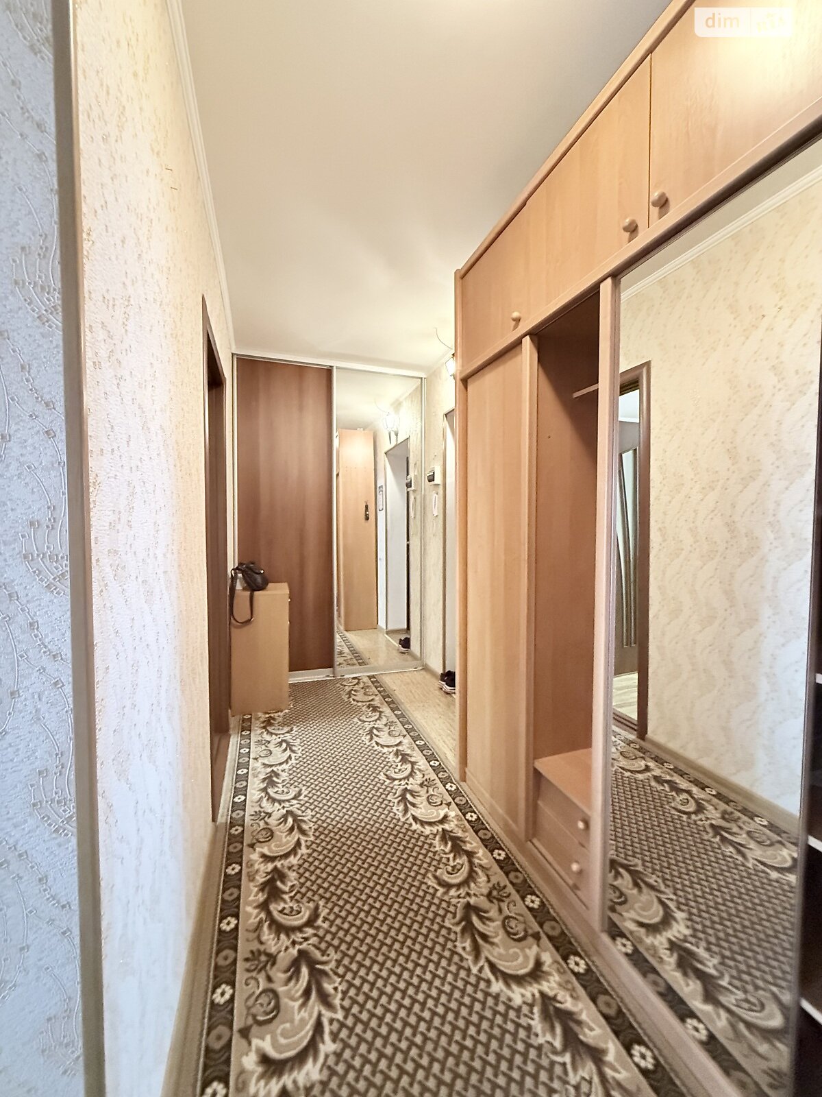 Продаж однокімнатної квартири в Чорноморську, на вул. Захисників України, район Іллічівськ фото 1 Продаж однокімнатної квартири в Чорноморську, на вул. Захисників України, район Іллічівськ фото 1