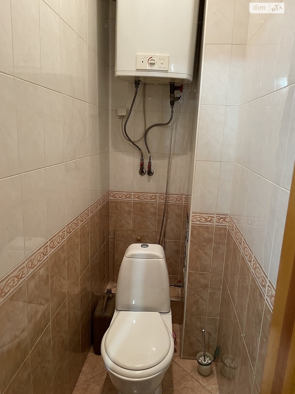 Продаж двокімнатної квартири в Чорноморську, на вул. Захисників України 10Б, район Іллічівськ фото 1 Продаж двокімнатної квартири в Чорноморську, на вул. Захисників України 10Б, район Іллічівськ фото 1