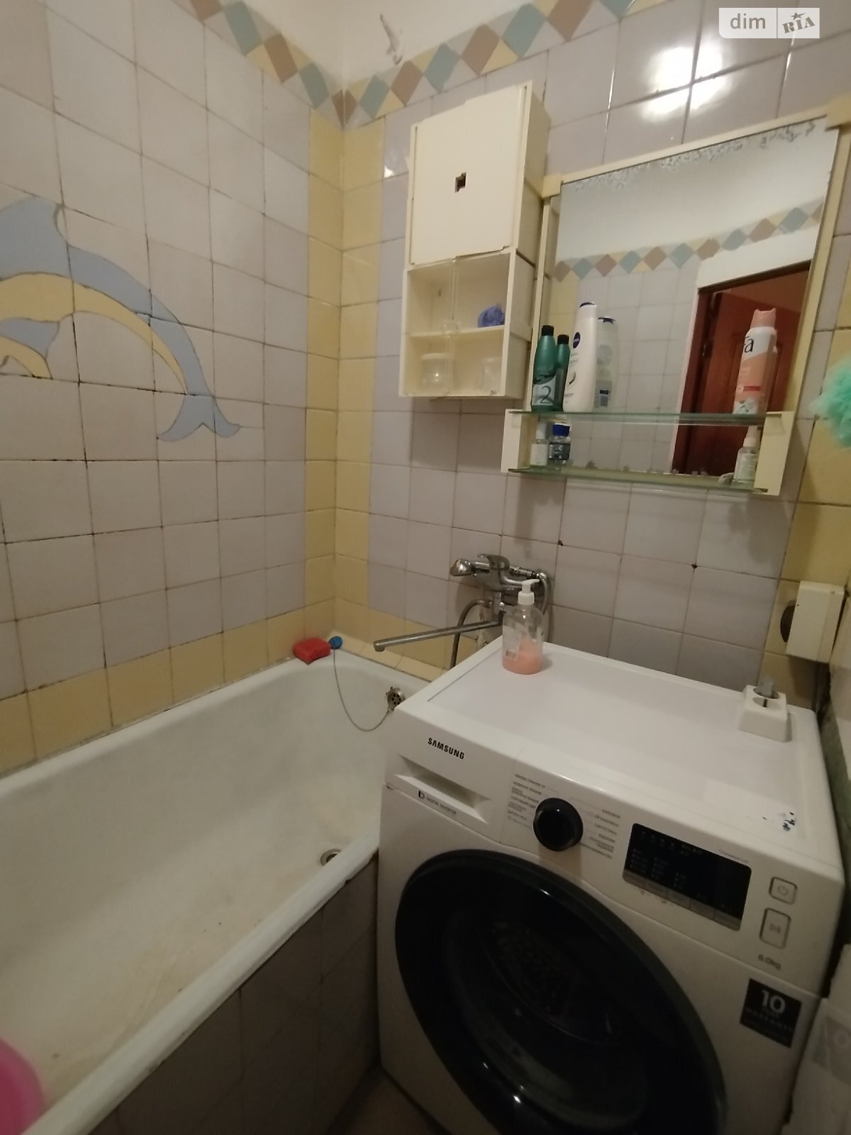 Продаж двокімнатної квартири в Чорноморську, на вул. Захисників України, район Іллічівськ фото 1 Продаж двокімнатної квартири в Чорноморську, на вул. Захисників України, район Іллічівськ фото 1