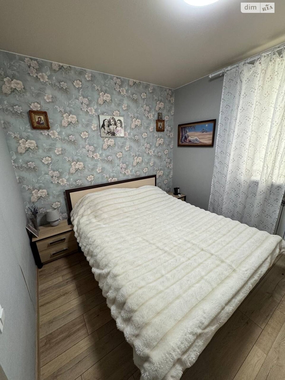 Продаж чотирикімнатної квартири в Чорноморську, на вул. Захисників України 17, район Іллічівськ фото 1 Продаж чотирикімнатної квартири в Чорноморську, на вул. Захисників України 17, район Іллічівськ фото 1