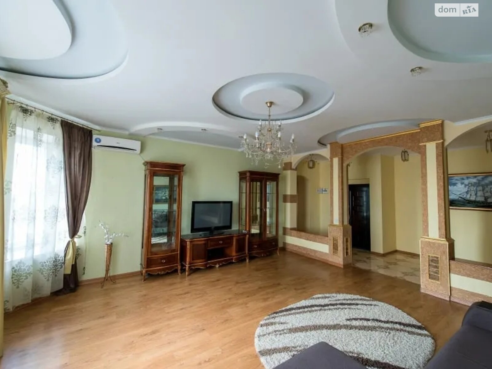 Продаж трикімнатної квартири в Чорноморську, на вул. Хантадзе 4, район Іллічівськ фото 1