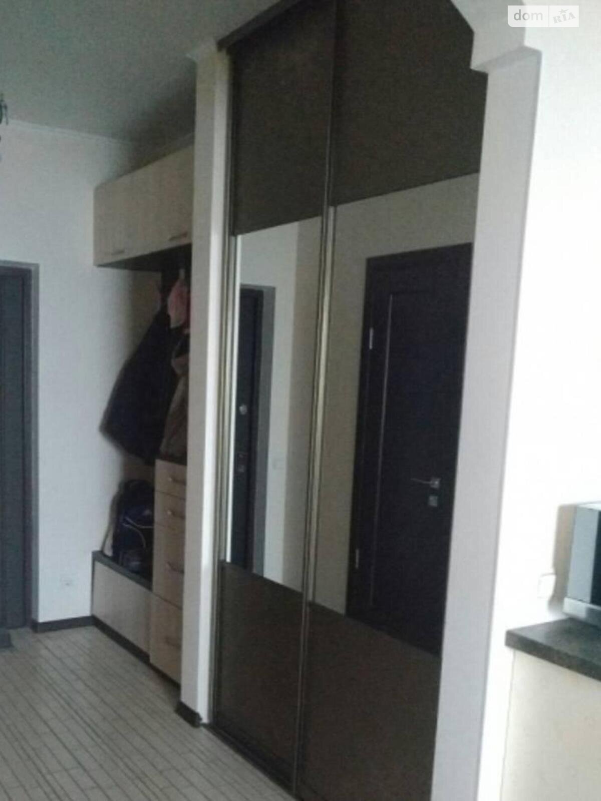 Продажа трехкомнатной квартиры в Черноморске, на ул. Радостная, район Ильичевск фото 1