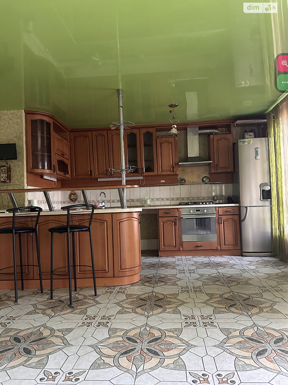 Продажа двухкомнатной квартиры в Черноморске, на просп. Мира 41, фото 1 Продажа двухкомнатной квартиры в Черноморске, на просп. Мира 41, фото 1
