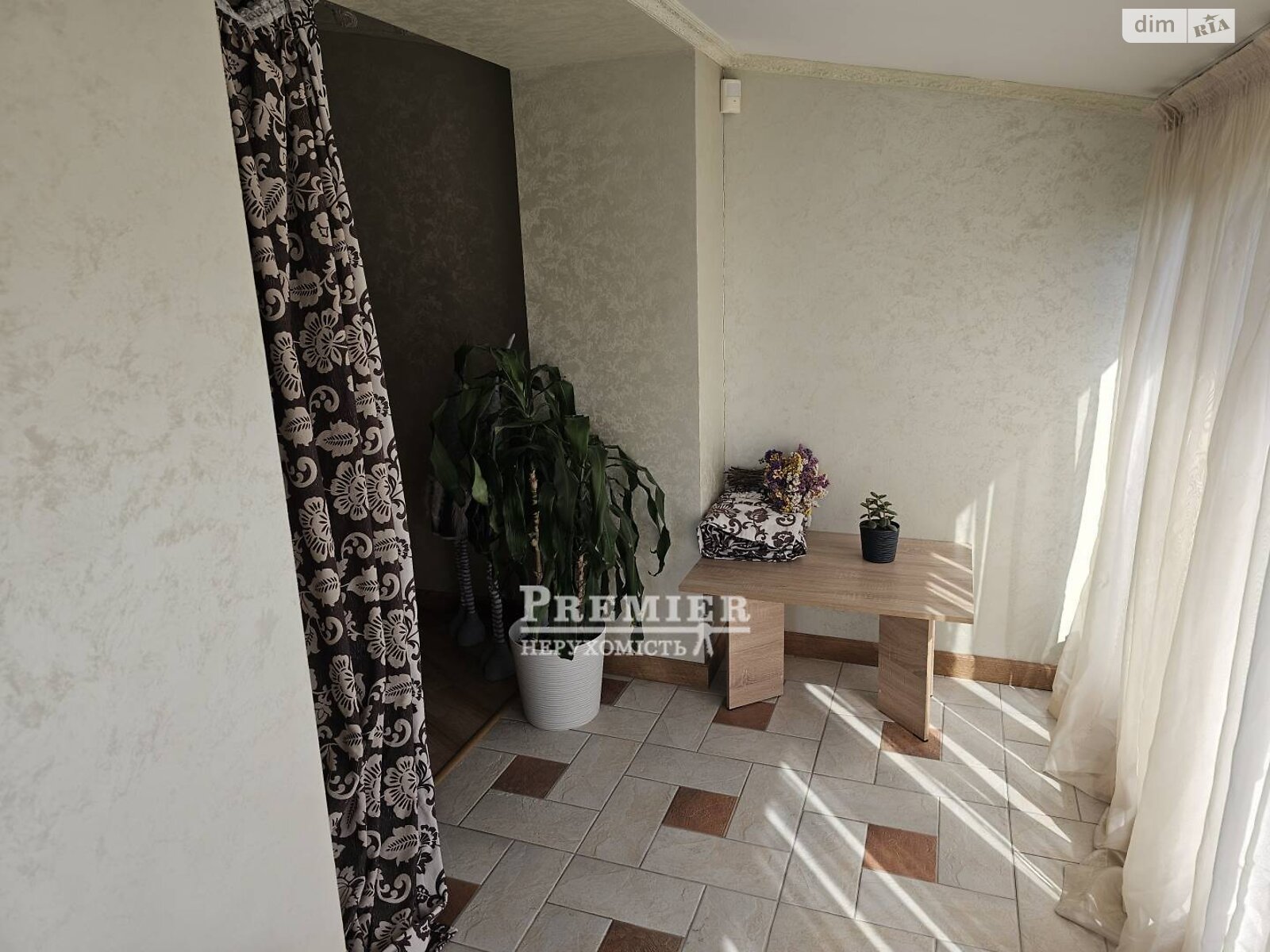 Продаж двокімнатної квартири в Чорноморську, на просп. Миру, фото 1 Продаж двокімнатної квартири в Чорноморську, на просп. Миру, фото 1