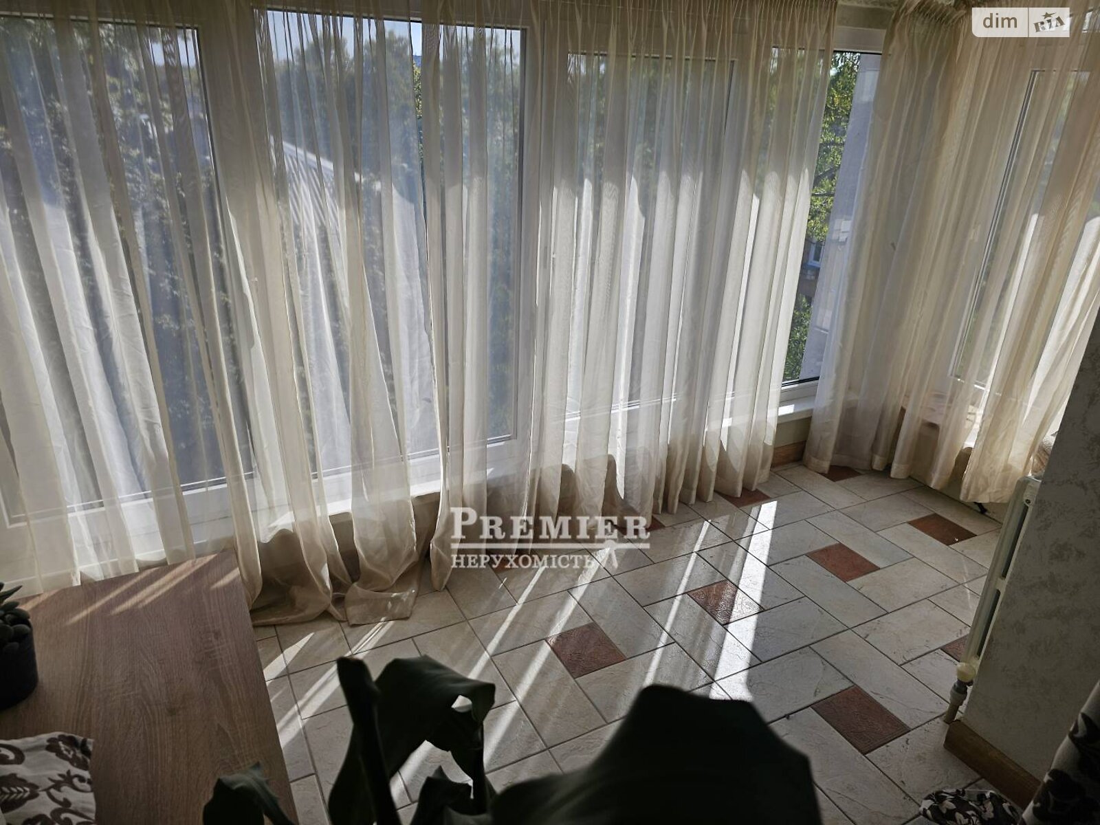 Продаж двокімнатної квартири в Чорноморську, на просп. Миру, фото 1 Продаж двокімнатної квартири в Чорноморську, на просп. Миру, фото 1