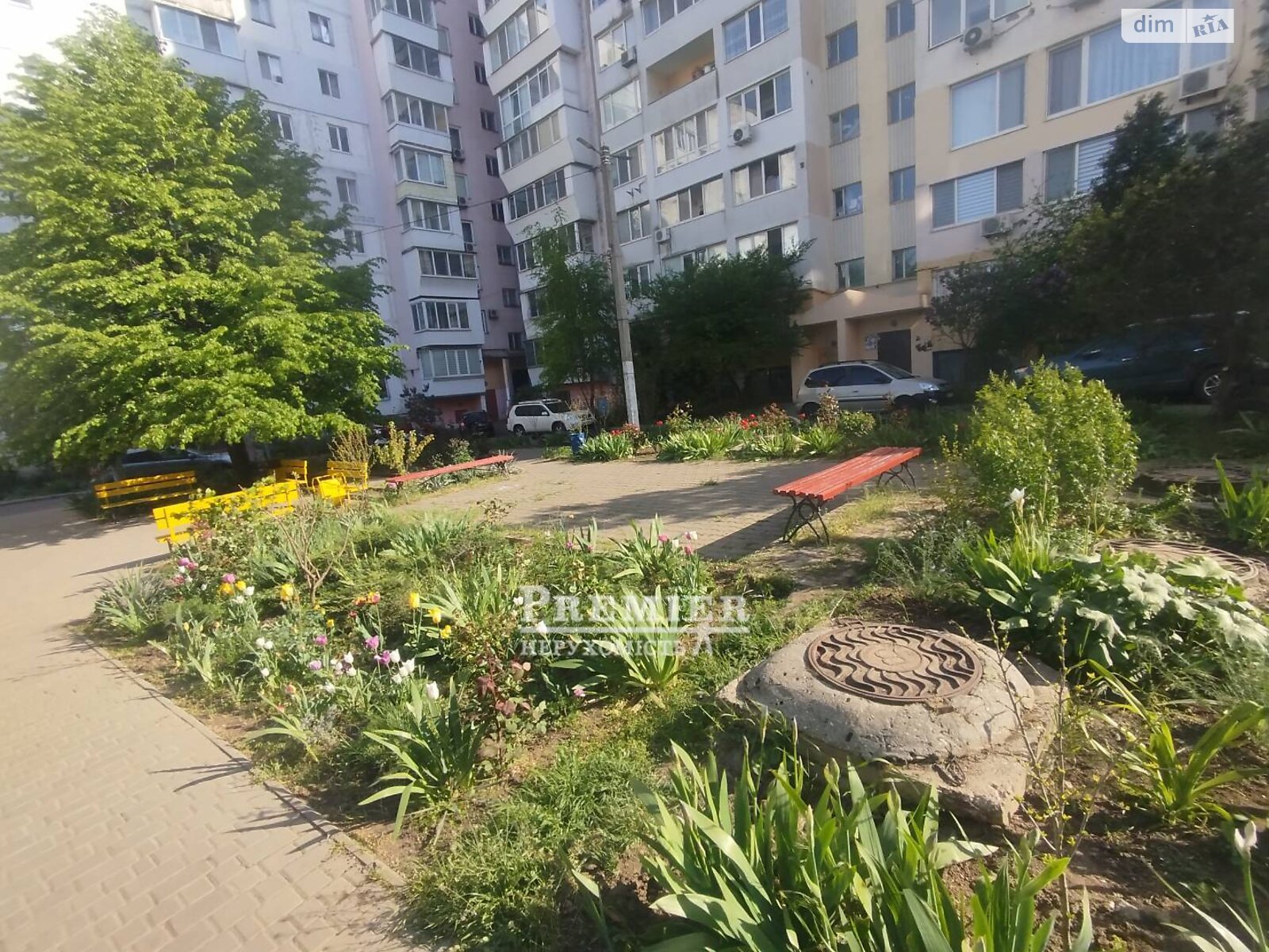Продаж трикімнатної квартири в Чорноморську, на вул. Паркова, фото 1 Продаж трикімнатної квартири в Чорноморську, на вул. Паркова, фото 1