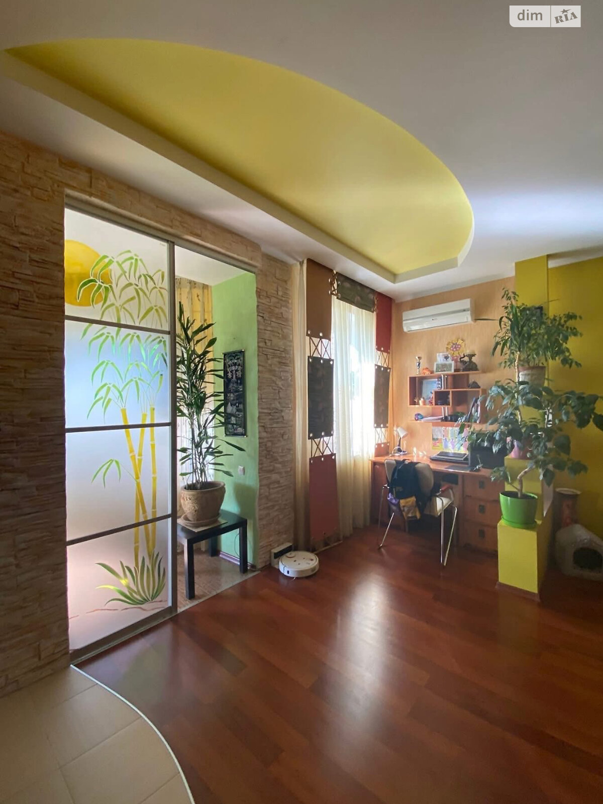 Продаж двокімнатної квартири в Чорноморську, на вул. Парусна 3Б, фото 1 Продаж двокімнатної квартири в Чорноморську, на вул. Парусна 3Б, фото 1