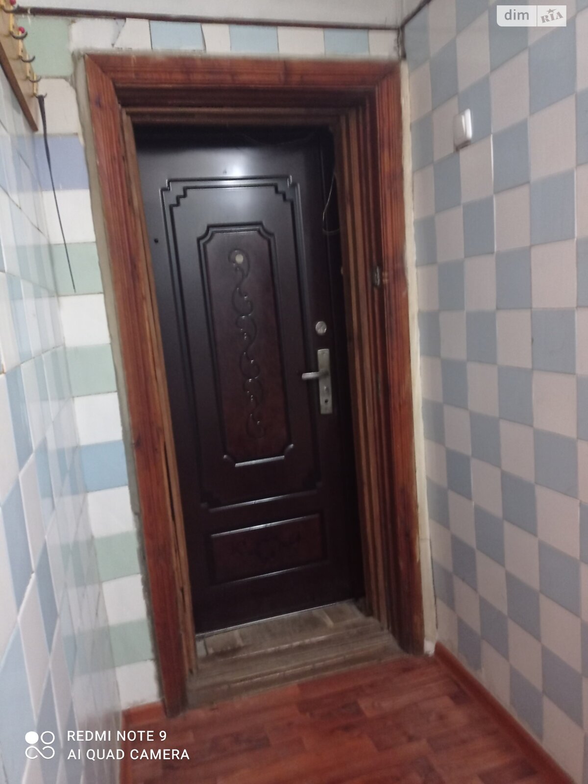 Продаж трикімнатної квартири в Чорноморську, на вул. Праці, фото 1 Продаж трикімнатної квартири в Чорноморську, на вул. Праці, фото 1