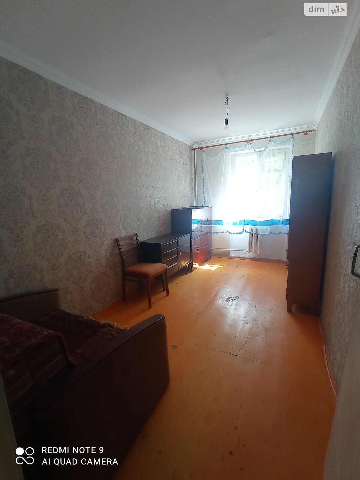 Продаж трикімнатної квартири в Чорноморську, на вул. Праці, фото 1 Продаж трикімнатної квартири в Чорноморську, на вул. Праці, фото 1