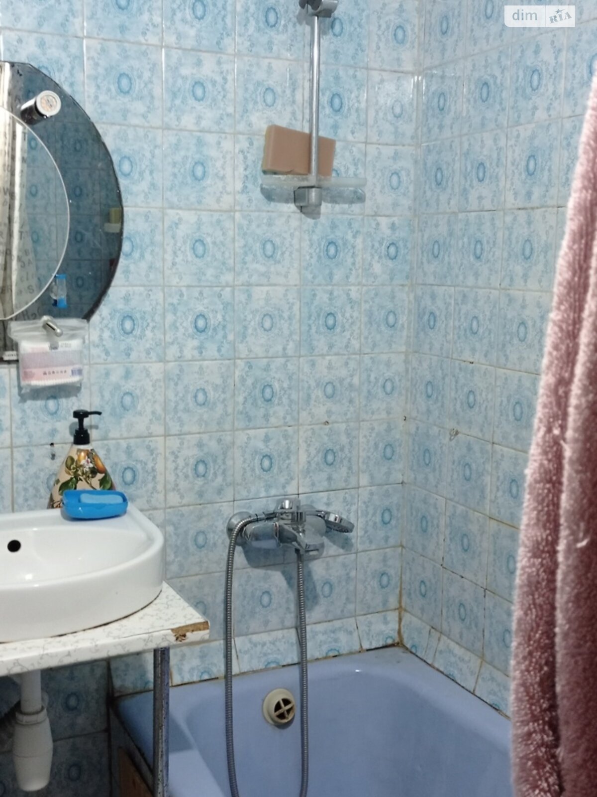 Продажа четырехкомнатной квартиры в Черноморске, на ул. Виталия Шума, район Ильичевск фото 1 Продажа четырехкомнатной квартиры в Черноморске, на ул. Виталия Шума, район Ильичевск фото 1