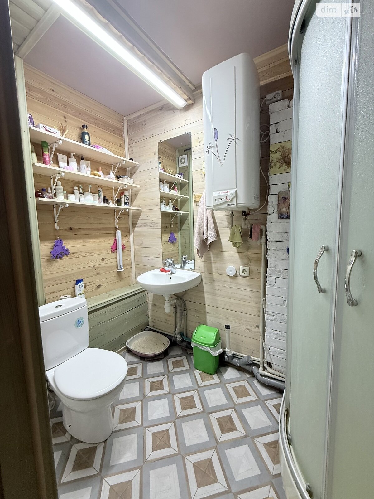 Продаж однокімнатної квартири в Чорноморську, на вул. Захисників України, фото 1 Продаж однокімнатної квартири в Чорноморську, на вул. Захисників України, фото 1