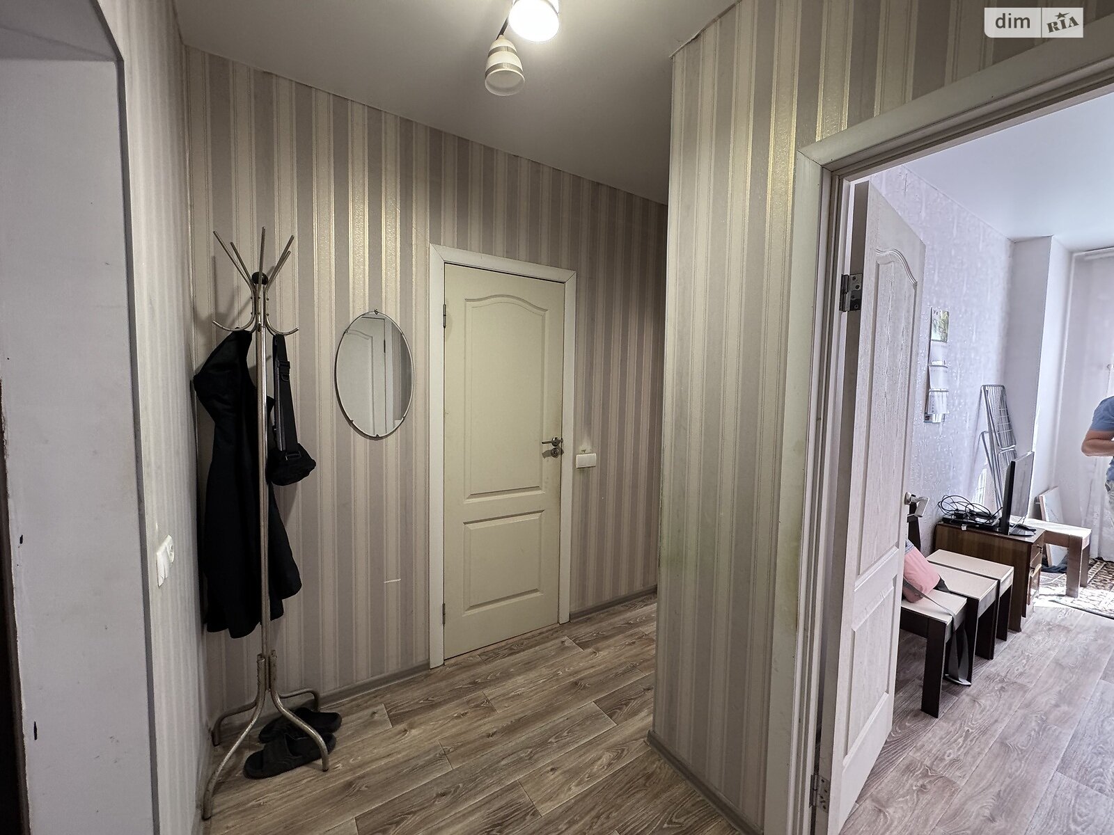 Продаж однокімнатної квартири в Чорноморську, на вул. Захисників України, фото 1 Продаж однокімнатної квартири в Чорноморську, на вул. Захисників України, фото 1