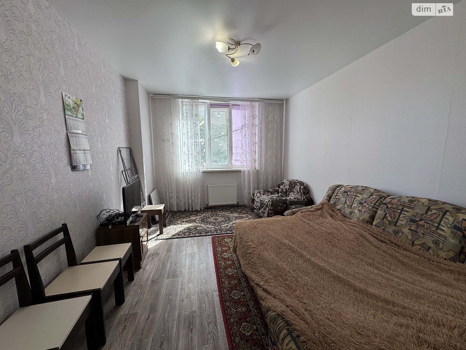 Продаж однокімнатної квартири в Чорноморську, на вул. Захисників України, фото 1 Продаж однокімнатної квартири в Чорноморську, на вул. Захисників України, фото 1