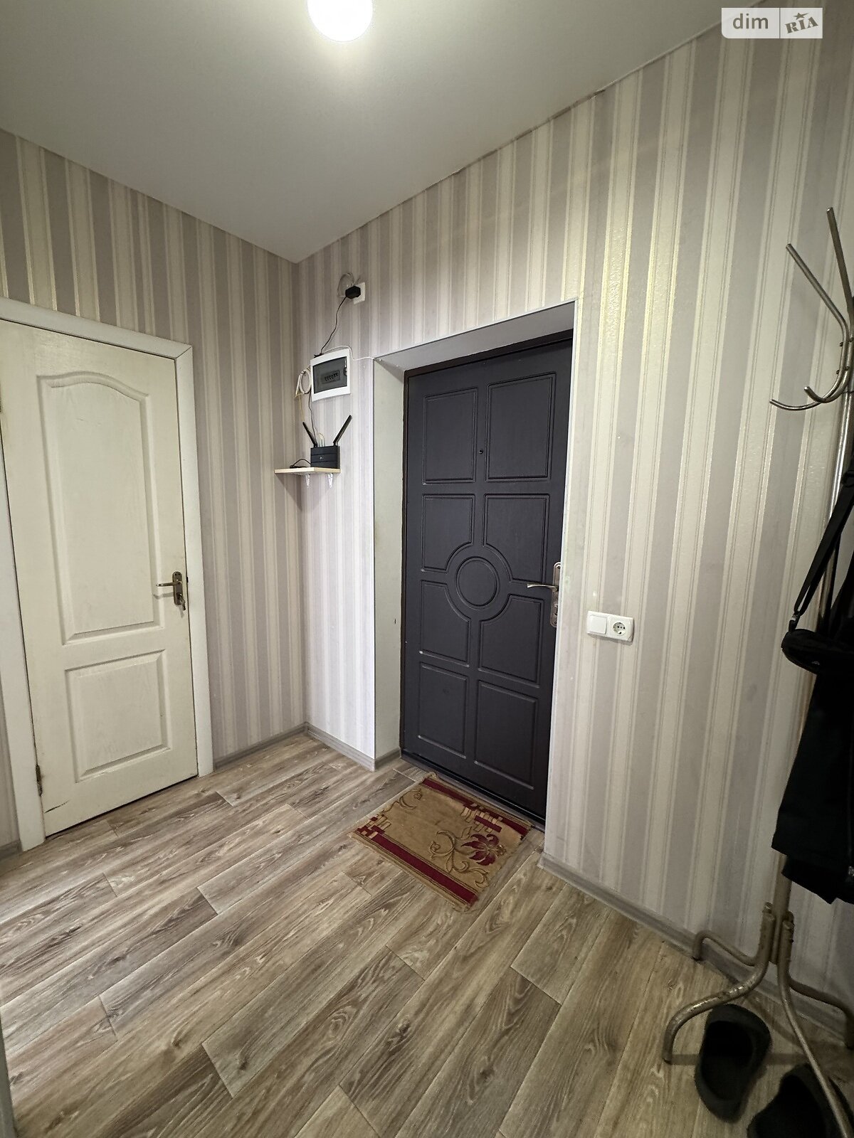 Продаж однокімнатної квартири в Чорноморську, на вул. Захисників України, фото 1 Продаж однокімнатної квартири в Чорноморську, на вул. Захисників України, фото 1