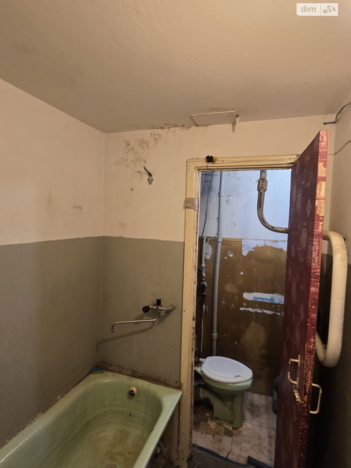 Продаж двокімнатної квартири в Чорноморському, на вул. Гвардійська 48, фото 1 Продаж двокімнатної квартири в Чорноморському, на вул. Гвардійська 48, фото 1