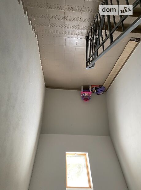 Продажа двухкомнатной квартиры в Черновцах, на ул. Авиационная 1, кв. 1, район Аэропорт фото 1 Продажа двухкомнатной квартиры в Черновцах, на ул. Авиационная 1, кв. 1, район Аэропорт фото 1