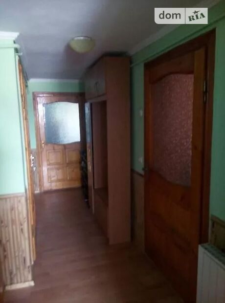 Продажа трехкомнатной квартиры в Черновцах, на ул. Маловокзальная 1, район Аэропорт фото 1 Продажа трехкомнатной квартиры в Черновцах, на ул. Маловокзальная 1, район Аэропорт фото 1