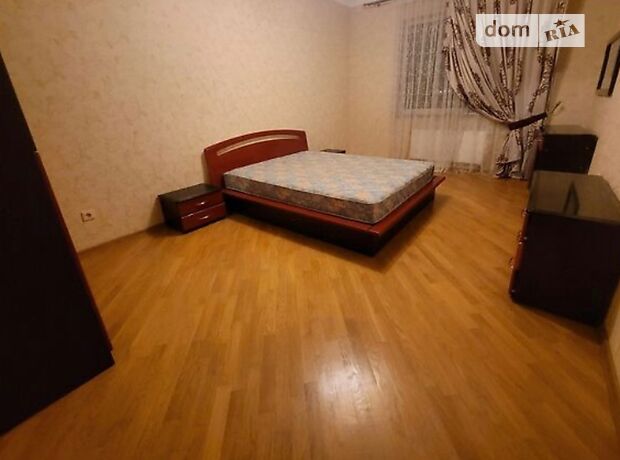 Продаж трикімнатної квартири в Чернівцях на вул. Текстильників район Аеропорт фото 1 Продаж трикімнатної квартири в Чернівцях на вул. Текстильників район Аеропорт фото 1