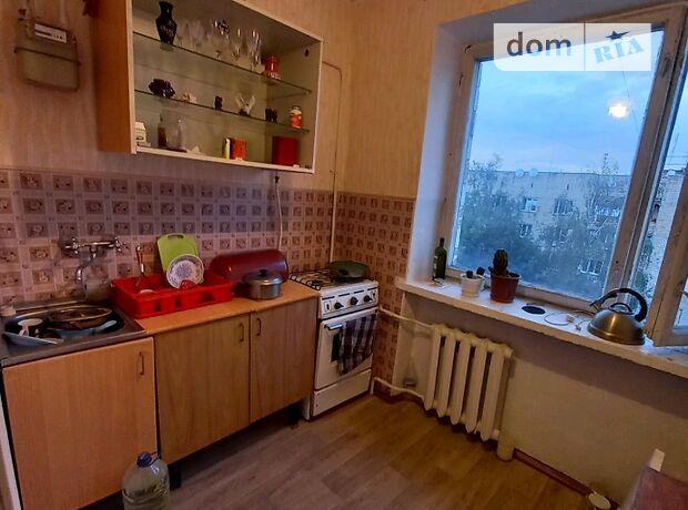 Продажа однокомнатной квартиры в Черновцах, на ул. Текстильщиков район Аэропорт фото 1 Продажа однокомнатной квартиры в Черновцах, на ул. Текстильщиков район Аэропорт фото 1