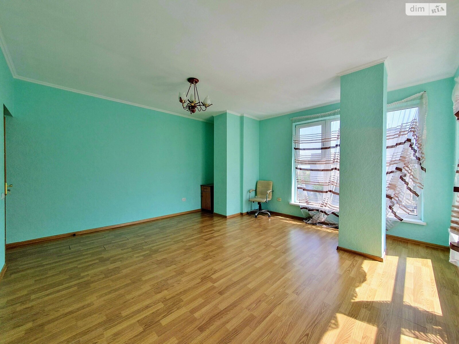 Продажа двухкомнатной квартиры в Черновцах, на ул. Главная 216, район Бульвар Героев Сталинграда фото 1