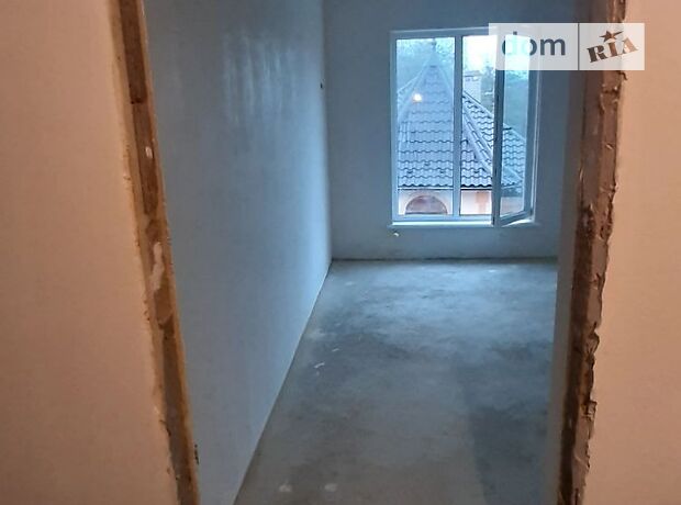 Продажа трехкомнатной квартиры в Черновцах, на ул. Левицкого 7б район Фастовская фото 1 Продажа трехкомнатной квартиры в Черновцах, на ул. Левицкого 7б район Фастовская фото 1