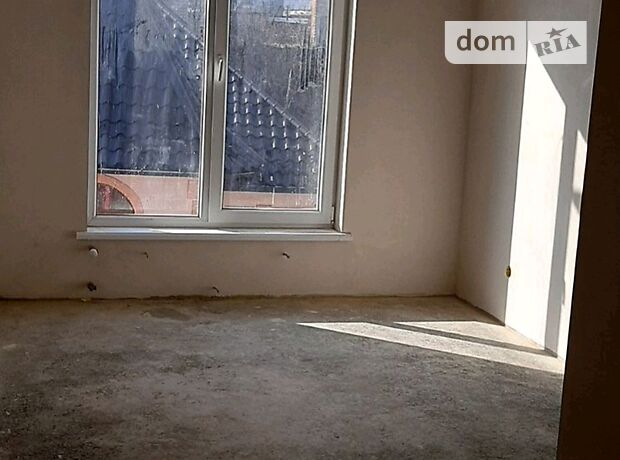 Продажа трехкомнатной квартиры в Черновцах, на ул. Левицкого 7б район Фастовская фото 1 Продажа трехкомнатной квартиры в Черновцах, на ул. Левицкого 7б район Фастовская фото 1