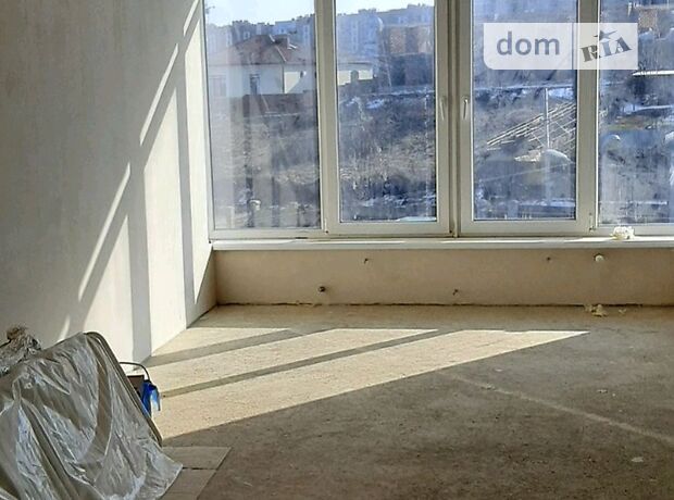 Продажа трехкомнатной квартиры в Черновцах, на ул. Левицкого 7б район Фастовская фото 1 Продажа трехкомнатной квартиры в Черновцах, на ул. Левицкого 7б район Фастовская фото 1