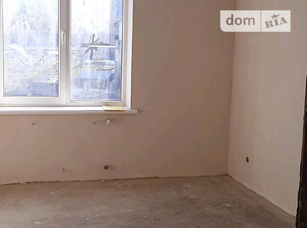 Продажа трехкомнатной квартиры в Черновцах, на ул. Левицкого 7б район Фастовская фото 1 Продажа трехкомнатной квартиры в Черновцах, на ул. Левицкого 7б район Фастовская фото 1