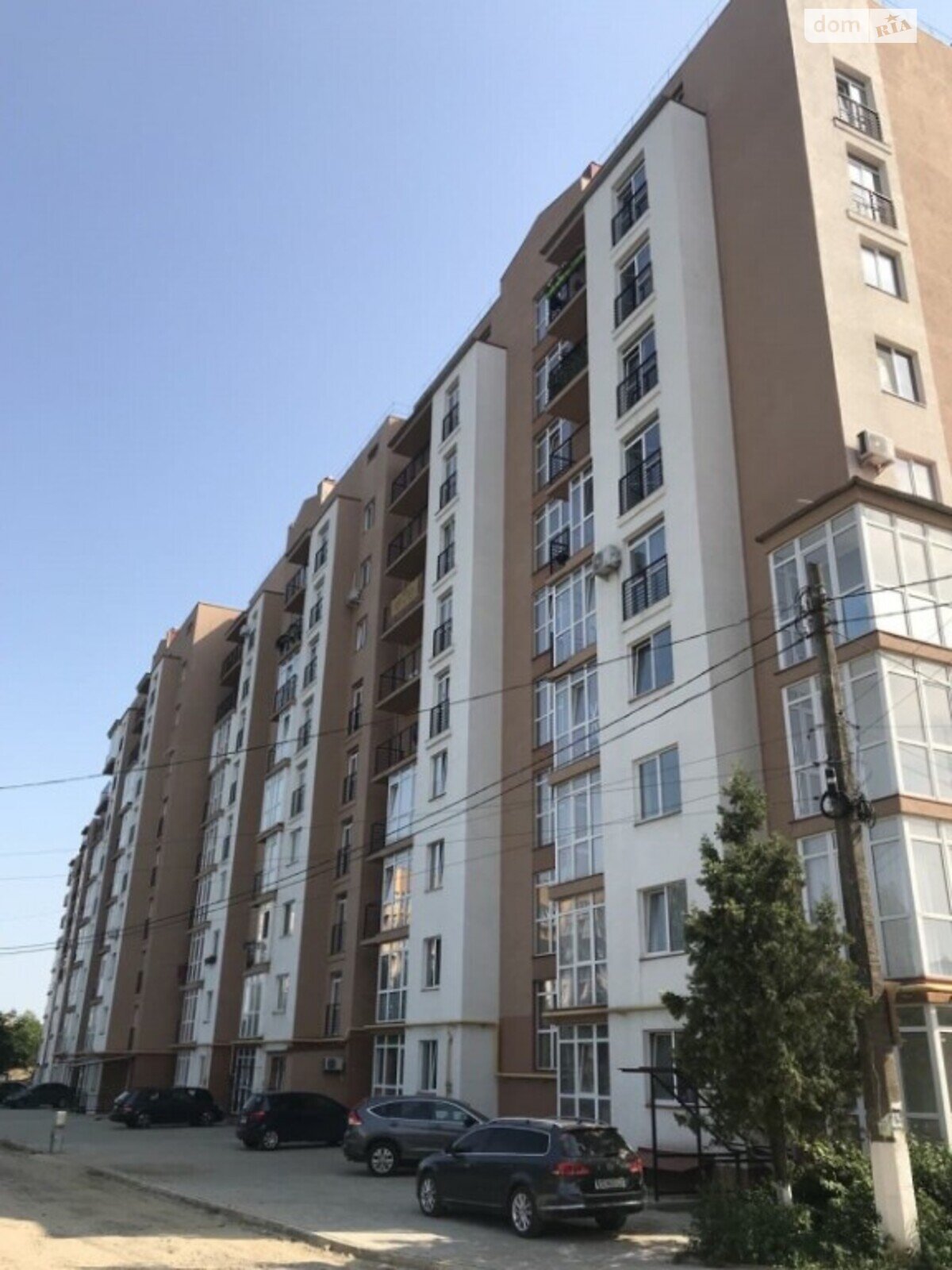 Продаж двокімнатної квартири в Чернівцях, на вул. Руська 241, район Фастівська фото 1