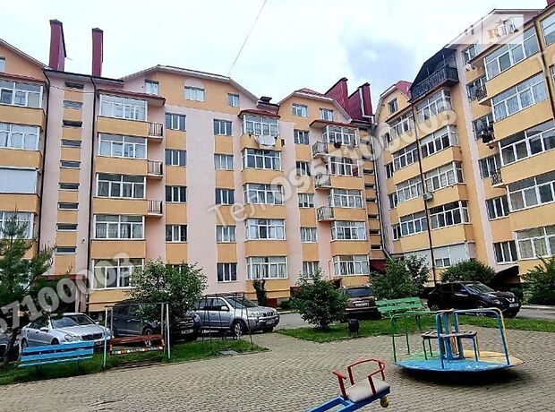 Продажа трехкомнатной квартиры в Черновцах, на ул. Русская район Фастовская фото 1 Продажа трехкомнатной квартиры в Черновцах, на ул. Русская район Фастовская фото 1