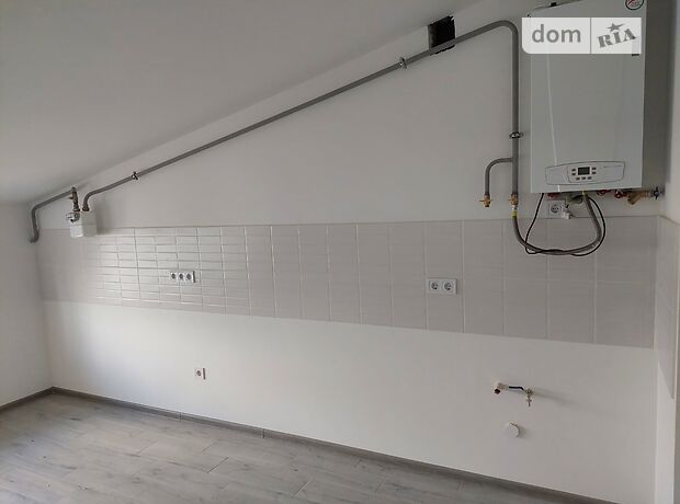 Продажа трехкомнатной квартиры в Черновцах, на ул. Русская 235в, район Фастовская фото 1 Продажа трехкомнатной квартиры в Черновцах, на ул. Русская 235в, район Фастовская фото 1