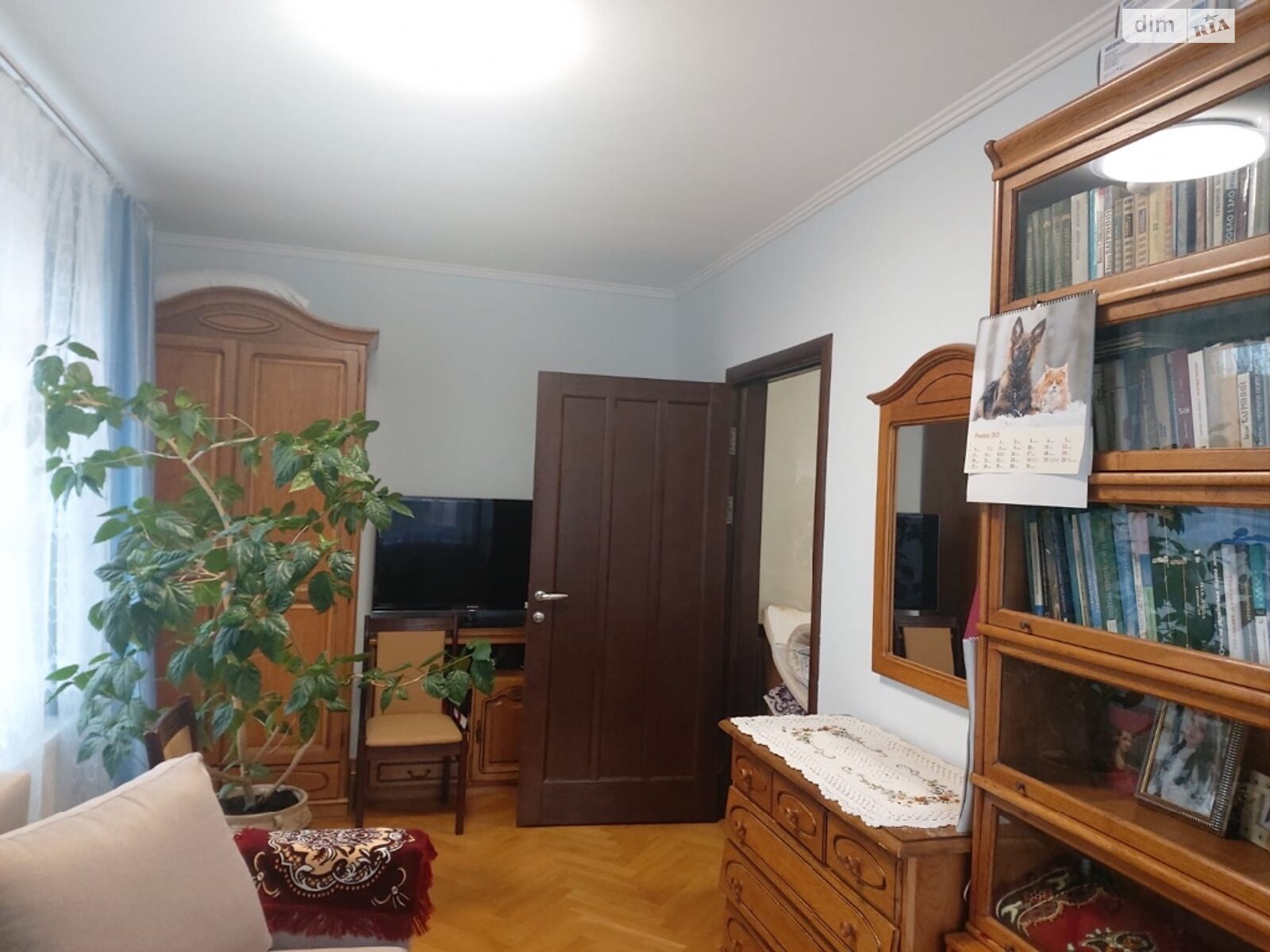 Продажа трехкомнатной квартиры в Черновцах, на ул. Корнея Толстюка 8А, фото 1 Продажа трехкомнатной квартиры в Черновцах, на ул. Корнея Толстюка 8А, фото 1