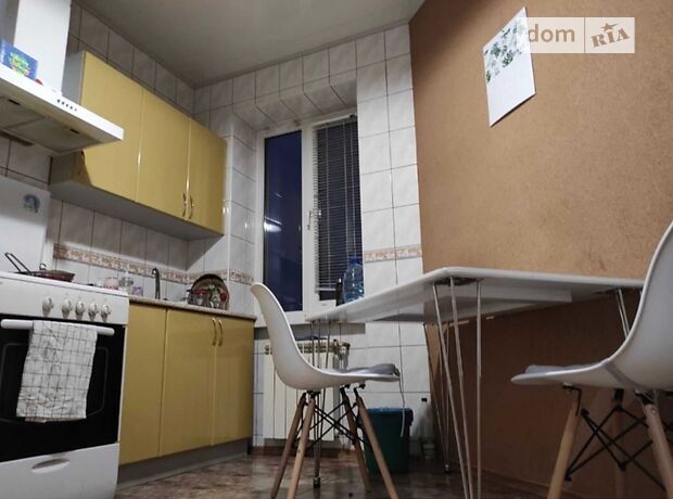 Продажа трехкомнатной квартиры в Черновцах, на ул. Гагарина Юрия, район Гагарина фото 1 Продажа трехкомнатной квартиры в Черновцах, на ул. Гагарина Юрия, район Гагарина фото 1