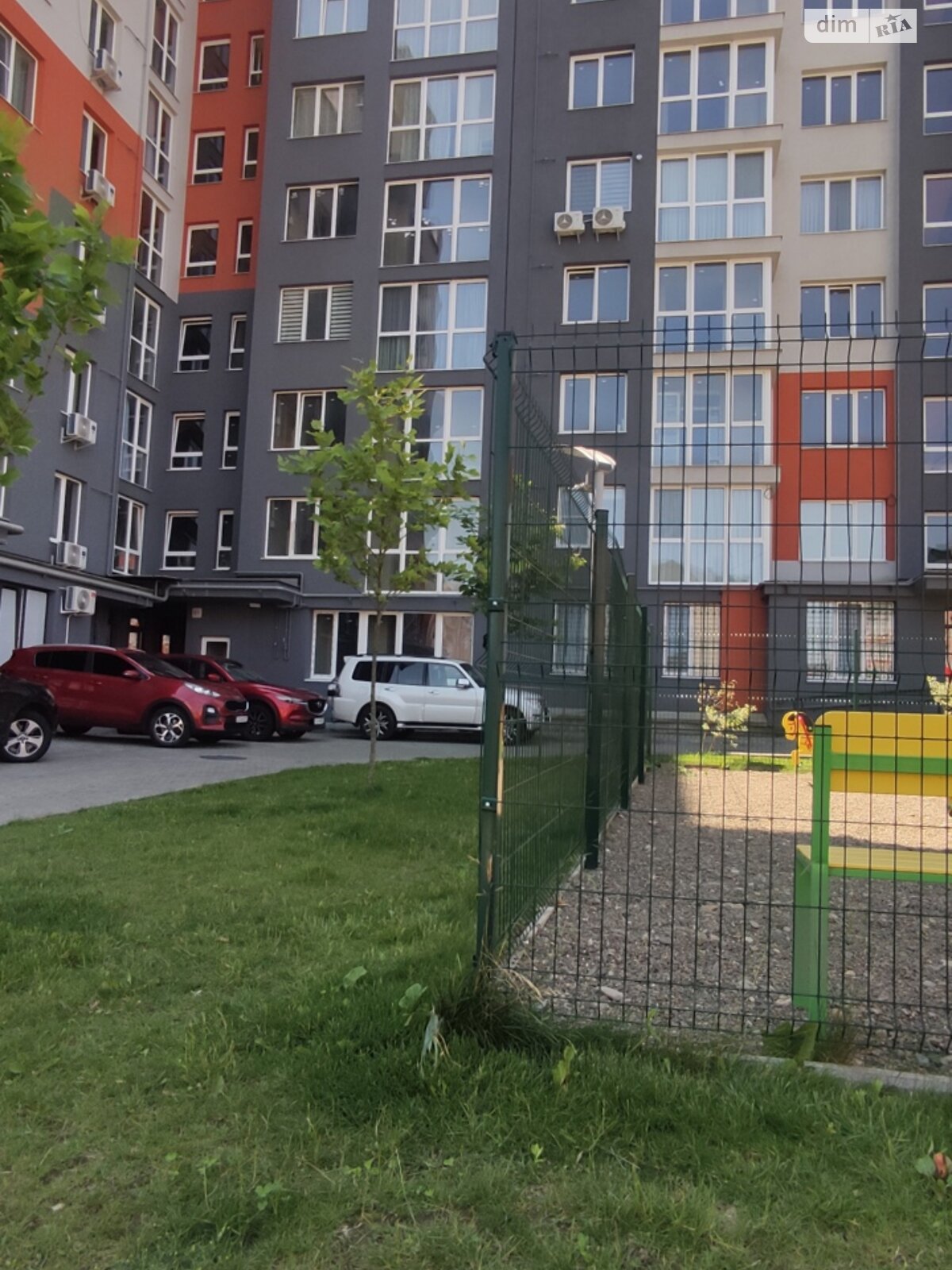 Продажа двухкомнатной квартиры в Черновцах, на ул. Героев Майдана 192/1, район Героев Майдана фото 1 Продажа двухкомнатной квартиры в Черновцах, на ул. Героев Майдана 192/1, район Героев Майдана фото 1
