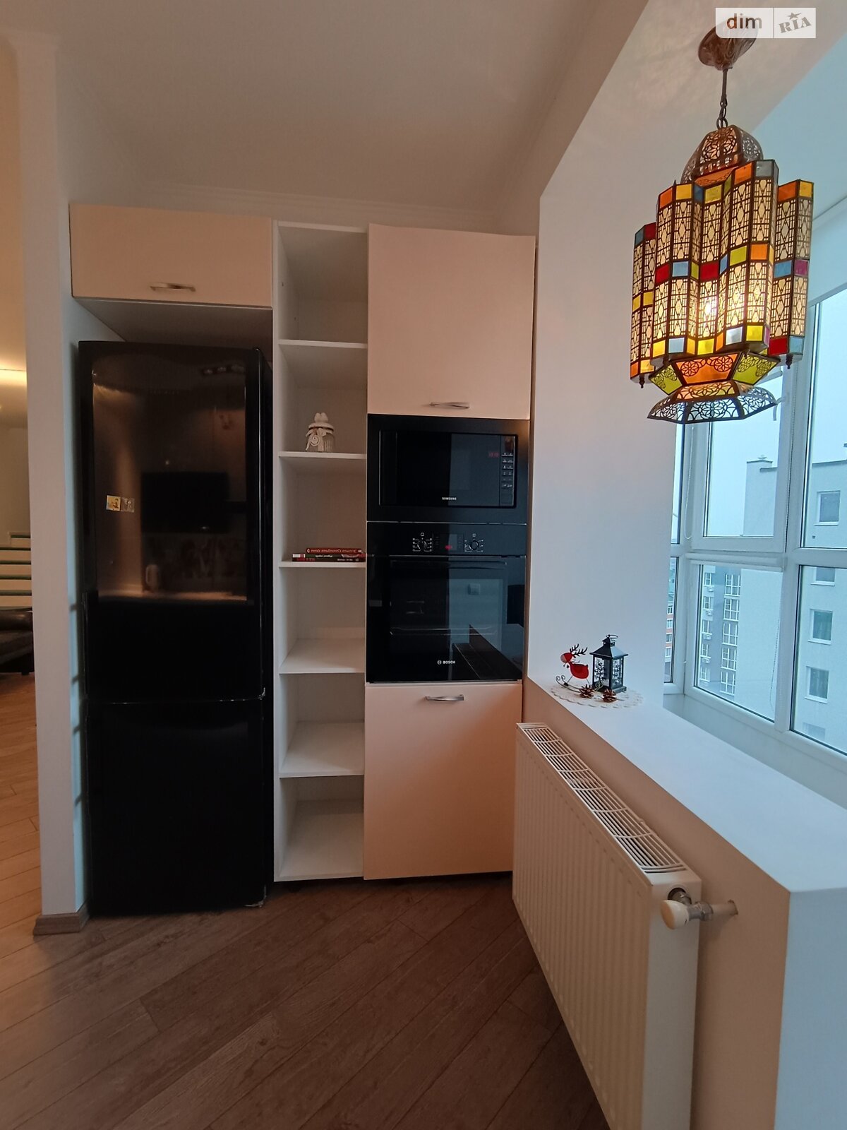 Продажа четырехкомнатной квартиры в Черновцах, на ул. Шухевича Романа 9А, район Героев Майдана фото 1 Продажа четырехкомнатной квартиры в Черновцах, на ул. Шухевича Романа 9А, район Героев Майдана фото 1