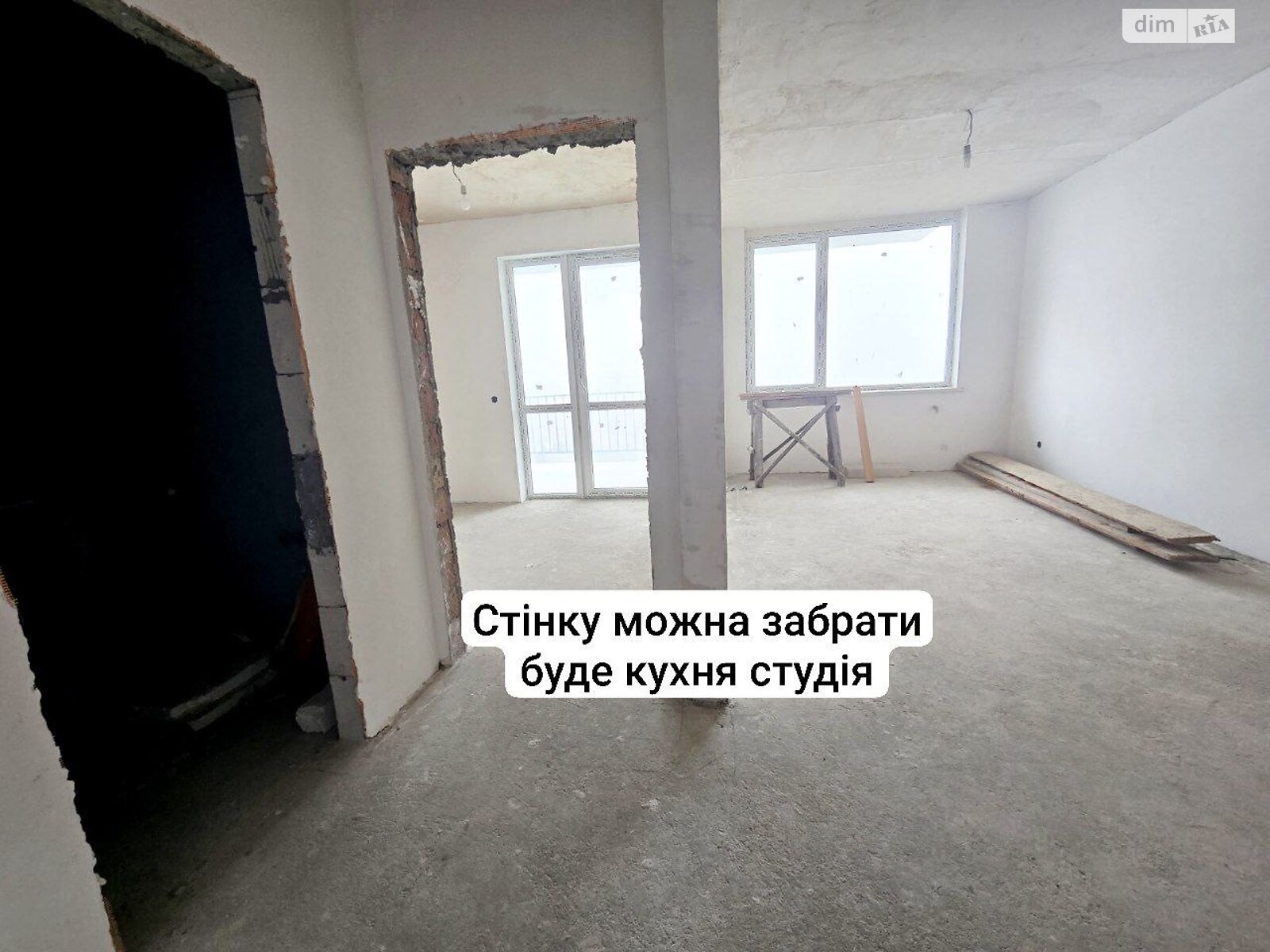Продаж трикімнатної квартири в Чернівцях, на вул. Героїв Майдану, фото 1 Продаж трикімнатної квартири в Чернівцях, на вул. Героїв Майдану, фото 1