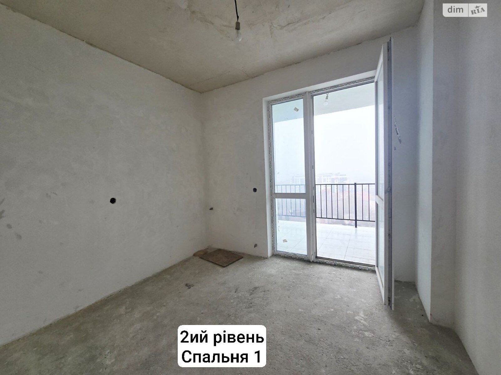 Продаж трикімнатної квартири в Чернівцях, на вул. Героїв Майдану, фото 1 Продаж трикімнатної квартири в Чернівцях, на вул. Героїв Майдану, фото 1