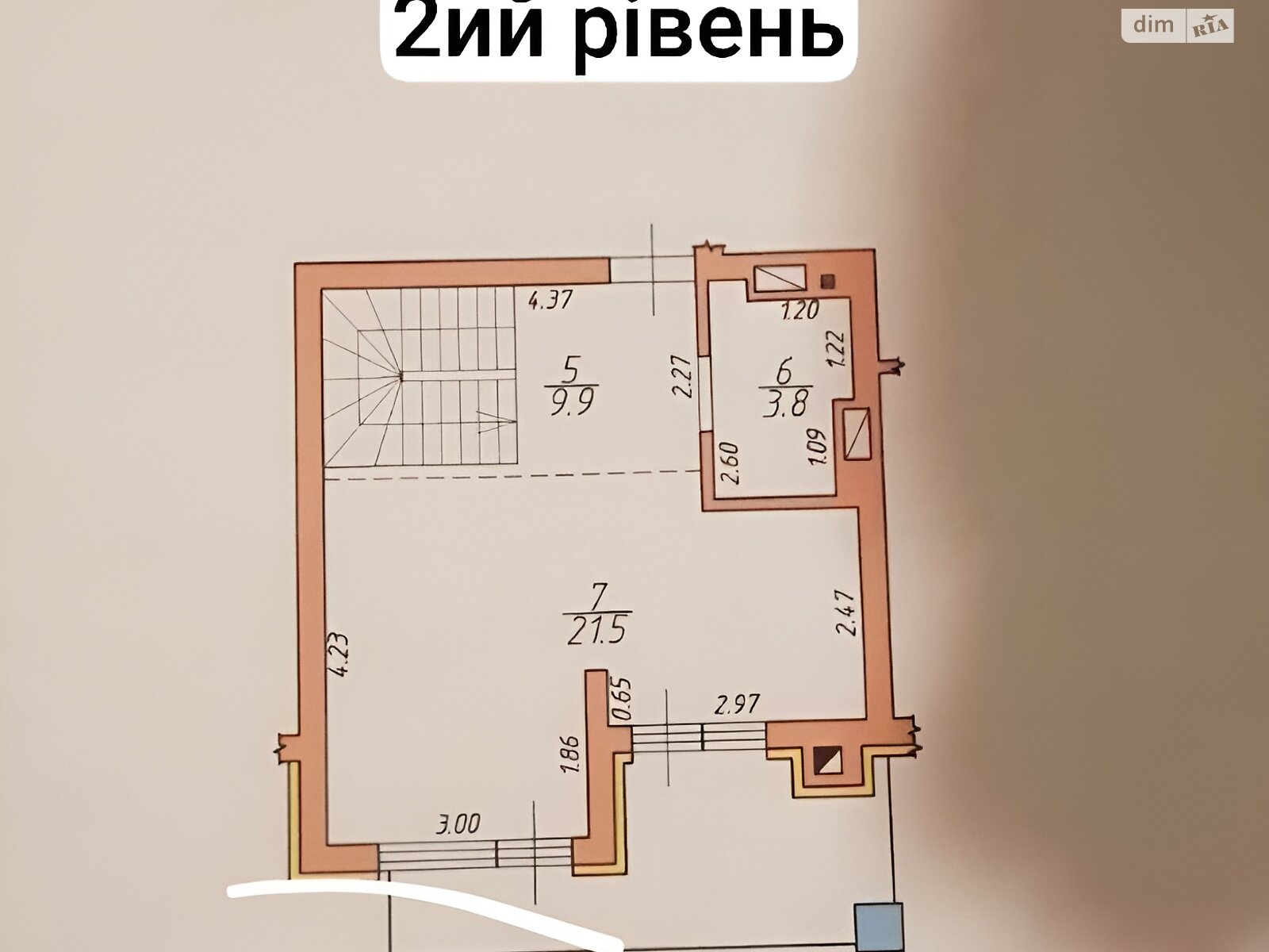 Продаж трикімнатної квартири в Чернівцях, на вул. Героїв Майдану, фото 1 Продаж трикімнатної квартири в Чернівцях, на вул. Героїв Майдану, фото 1