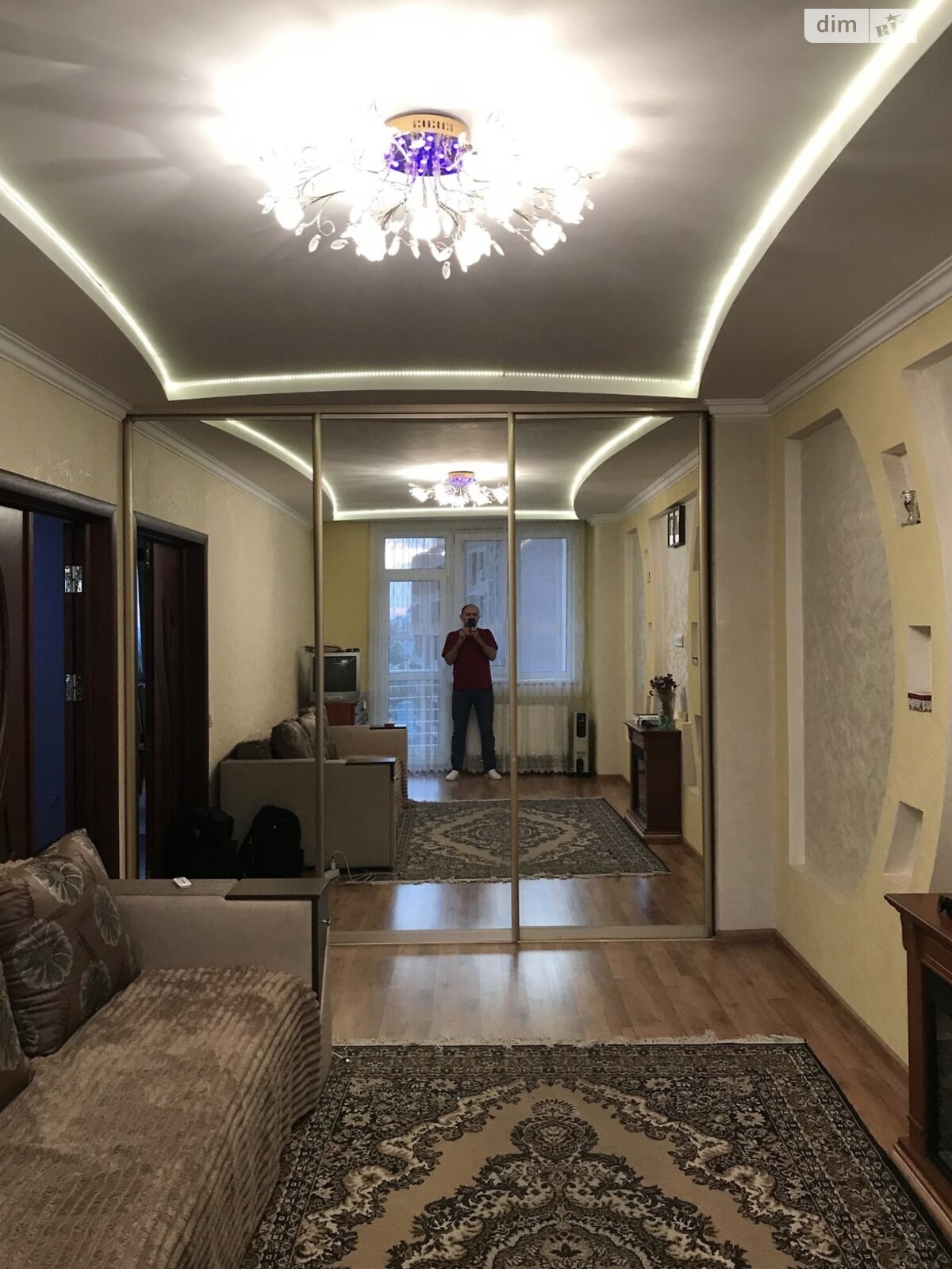 Продаж двокімнатної квартири в Чернівцях, на вул. Володимира Великого 93, фото 1 Продаж двокімнатної квартири в Чернівцях, на вул. Володимира Великого 93, фото 1