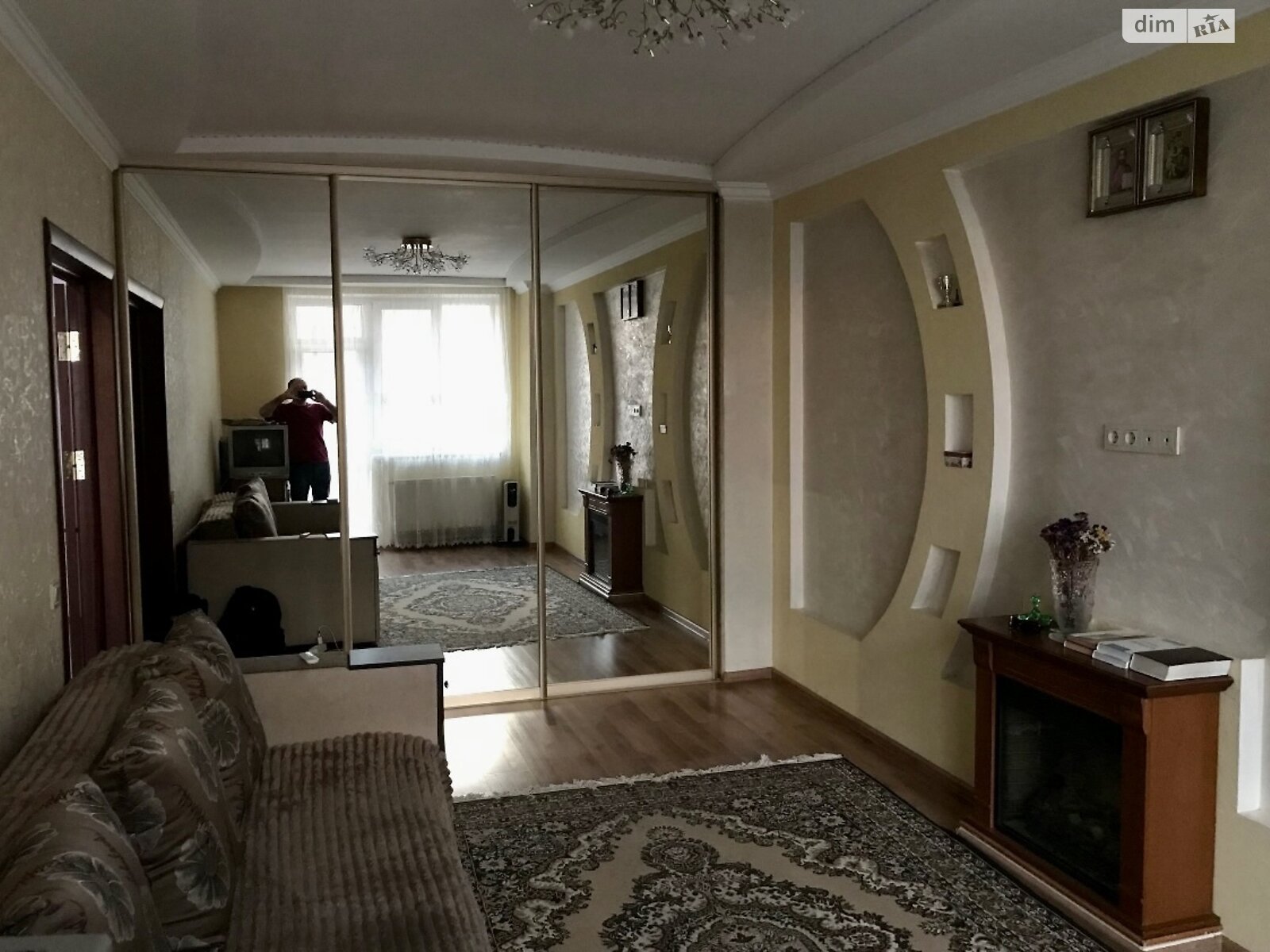 Продажа двухкомнатной квартиры в Черновцах, на ул. Герцена 91, район Главный фото 1