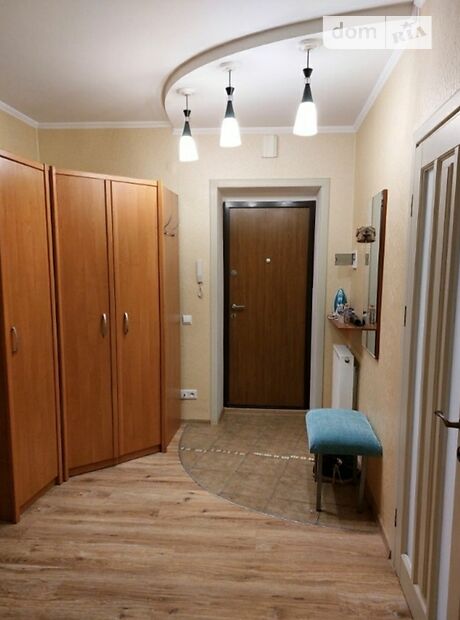 Продажа двухкомнатной квартиры в Черновцах, на ул. Главная район Главный фото 1 Продажа двухкомнатной квартиры в Черновцах, на ул. Главная район Главный фото 1