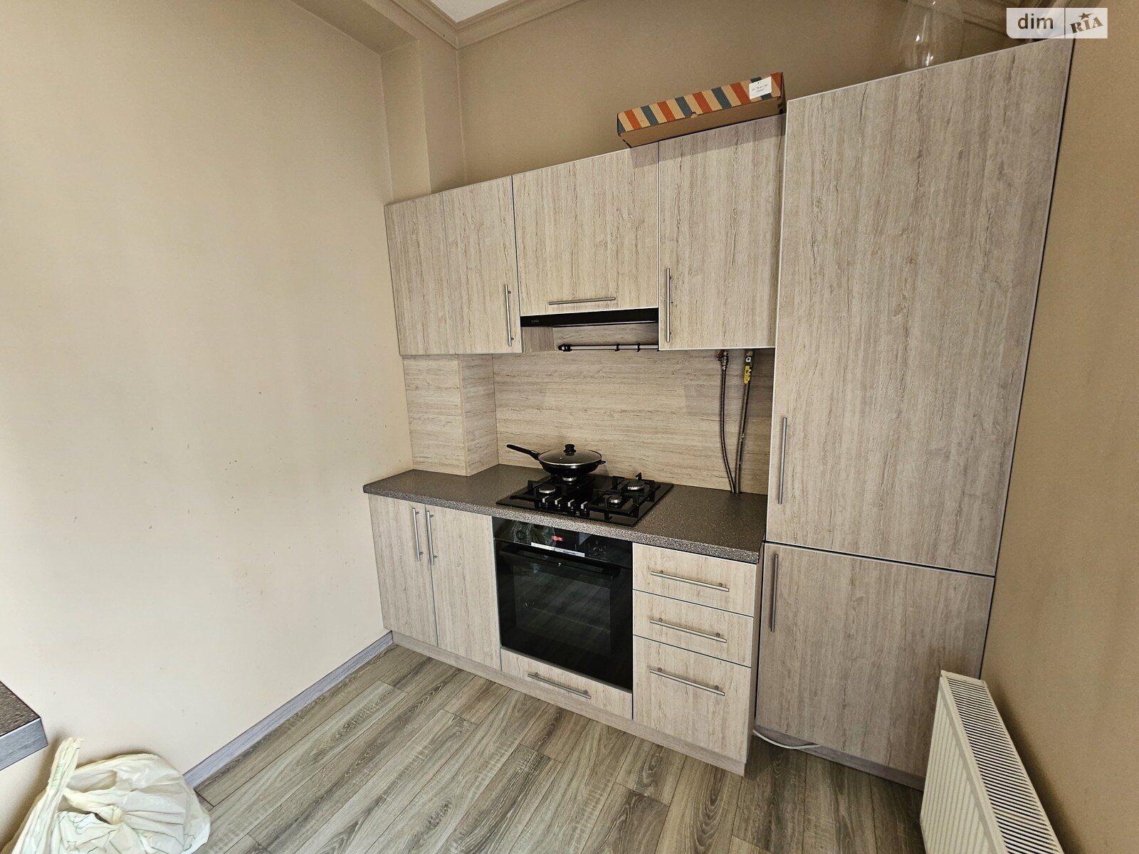 Продажа двухкомнатной квартиры в Черновцах, на ул. Главная 196, фото 1 Продажа двухкомнатной квартиры в Черновцах, на ул. Главная 196, фото 1