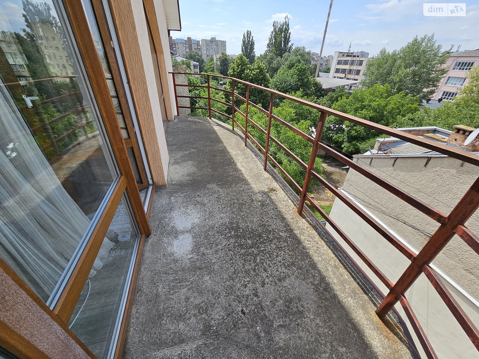 Продажа двухкомнатной квартиры в Черновцах, на ул. Главная 196, фото 1 Продажа двухкомнатной квартиры в Черновцах, на ул. Главная 196, фото 1