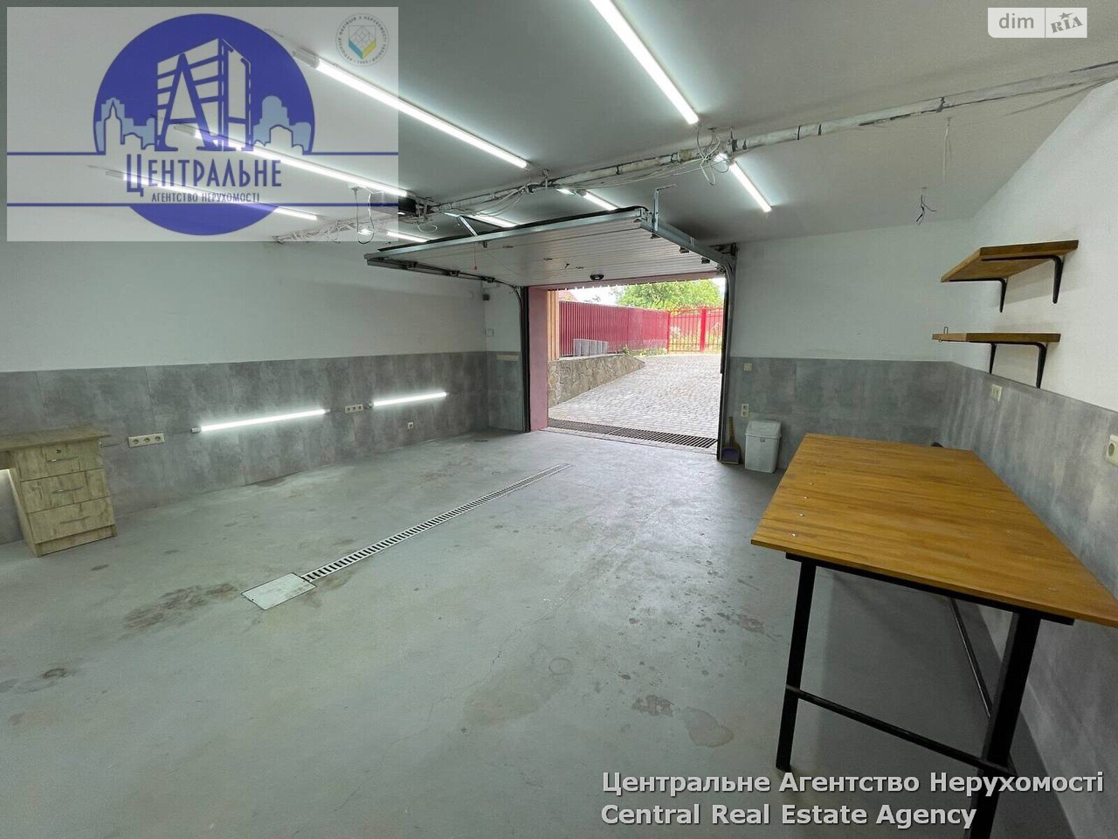 Продаж чотирикімнатної квартири в Чернівцях, на вул. Жасминна, фото 1 Продаж чотирикімнатної квартири в Чернівцях, на вул. Жасминна, фото 1