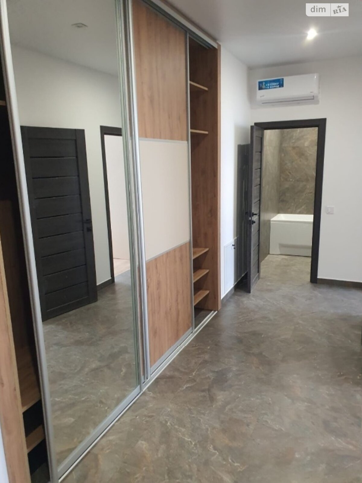 Продаж двокімнатної квартири в Чернівцях, на вул. Тургенєва Івана 17, фото 1 Продаж двокімнатної квартири в Чернівцях, на вул. Тургенєва Івана 17, фото 1