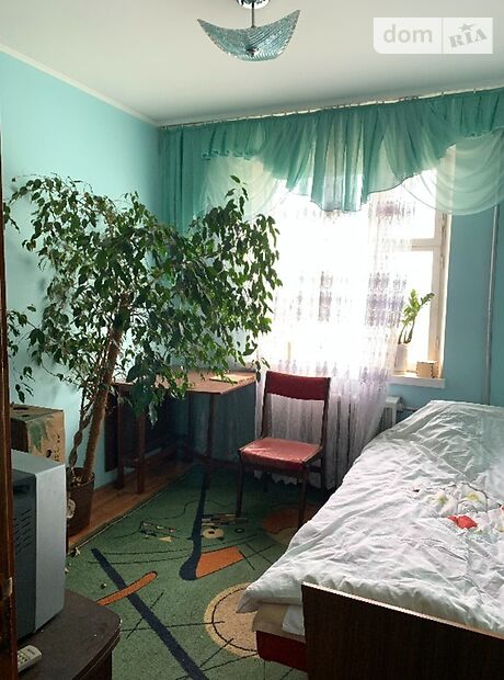 Продажа четырехкомнатной квартиры в Черновцах, на Руська вул. район Гравитон фото 1